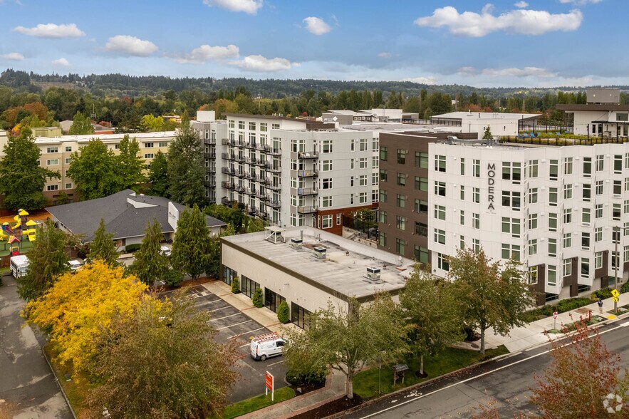 More Photos Of 8693 161st Ave NE, Redmond General Retail For Lease