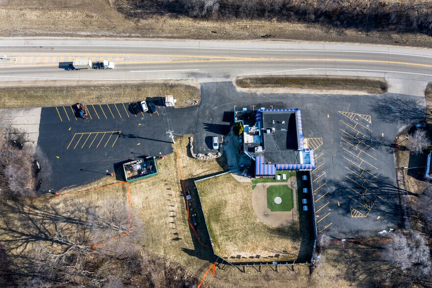 More Photos Of 10267 US Highway 14, Mazomanie Sports And Entertainment For Sale