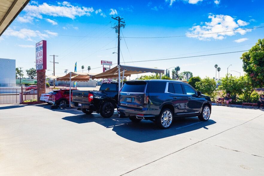More Photos Of 2266 N Sierra Way, San Bernardino Carwash For Sale