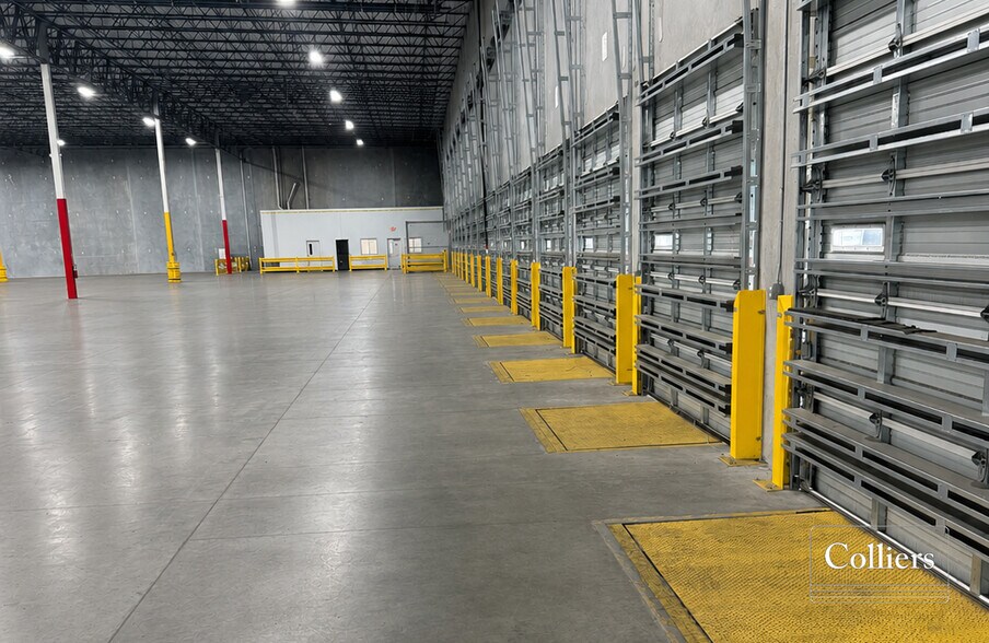 More Photos Of 9581 Palmetto Commerce, Ladson Industrial For Lease