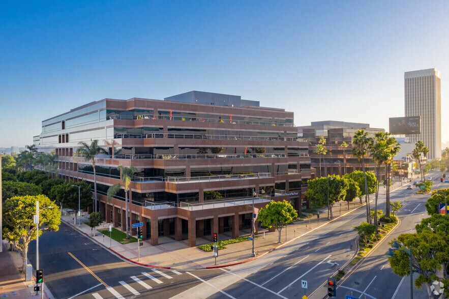 More Photos Of 5700 Wilshire Blvd, Los Angeles Office For Lease