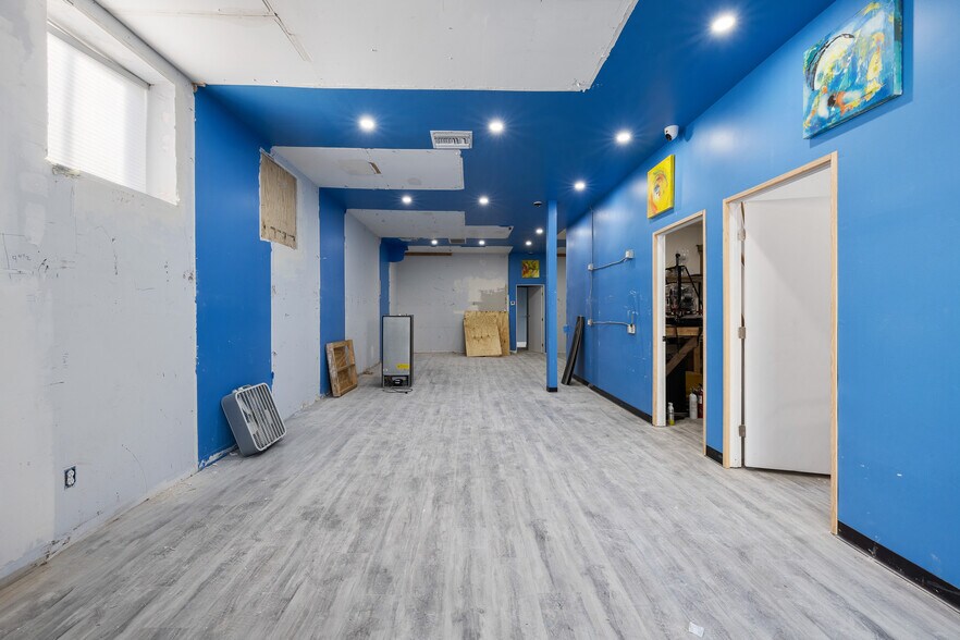 More Photos Of 9937 Commerce Ave, Tujunga Freestanding For Sale