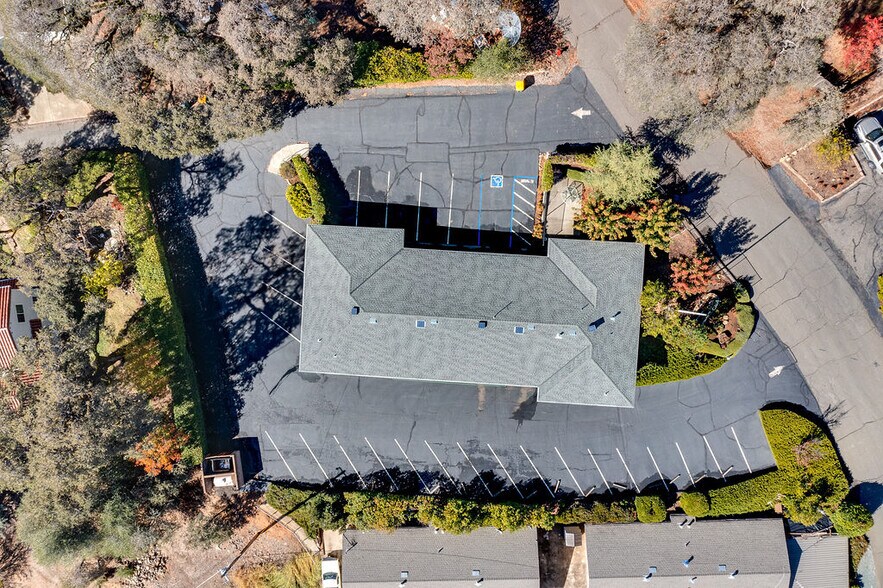 More Photos Of 2828 Easy St, Placerville Office For Lease
