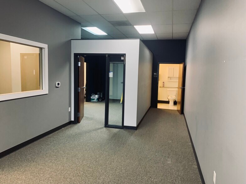 More Photos Of 15500 SE Mill Plain Blvd, Vancouver Unknown For Lease