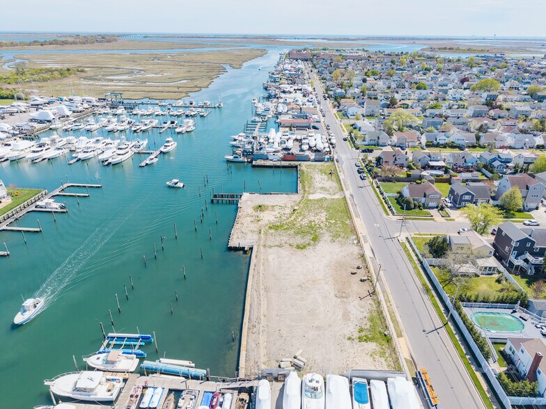 More Photos Of 55 Hudson Ave, Freeport Land For Sale