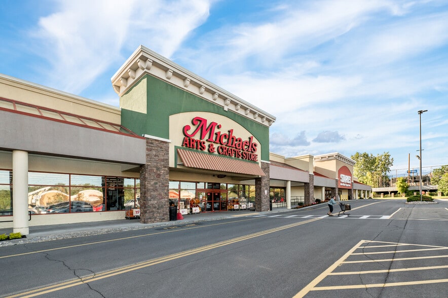 More Photos Of 25 Consumer Sq, Plattsburgh Unknown For Lease