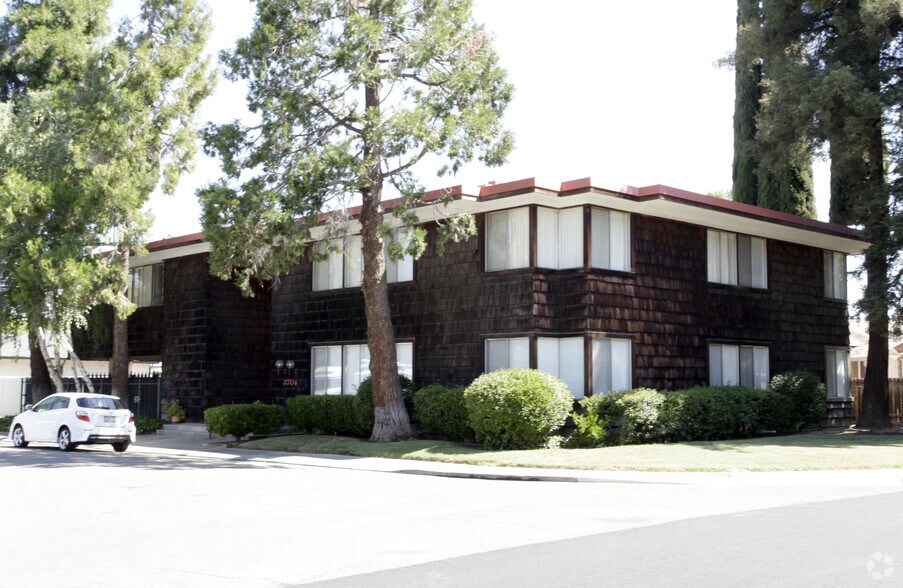 Primary Photo Of 3704 Bonnie Ln, Stockton Apartments For Sale