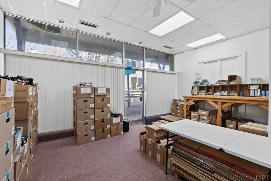 More Photos Of 19 Wadsworth St, Lynchburg Storefront Retail Office For Sale