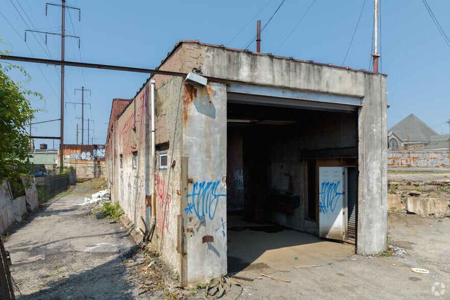 More Photos Of 3435 N 5th St, Philadelphia Warehouse For Sale