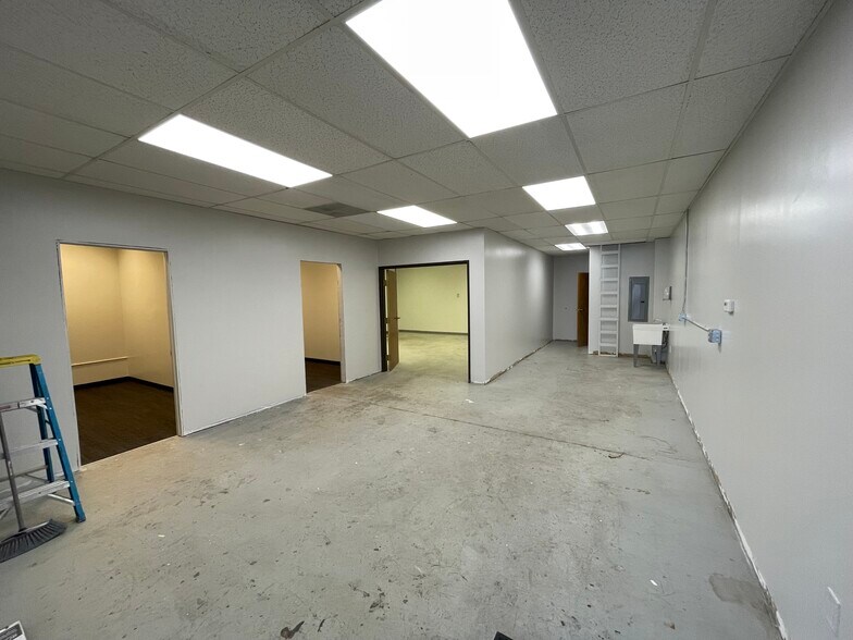 More Photos Of 12200 W 52nd Ave, Wheat Ridge Warehouse For Sale