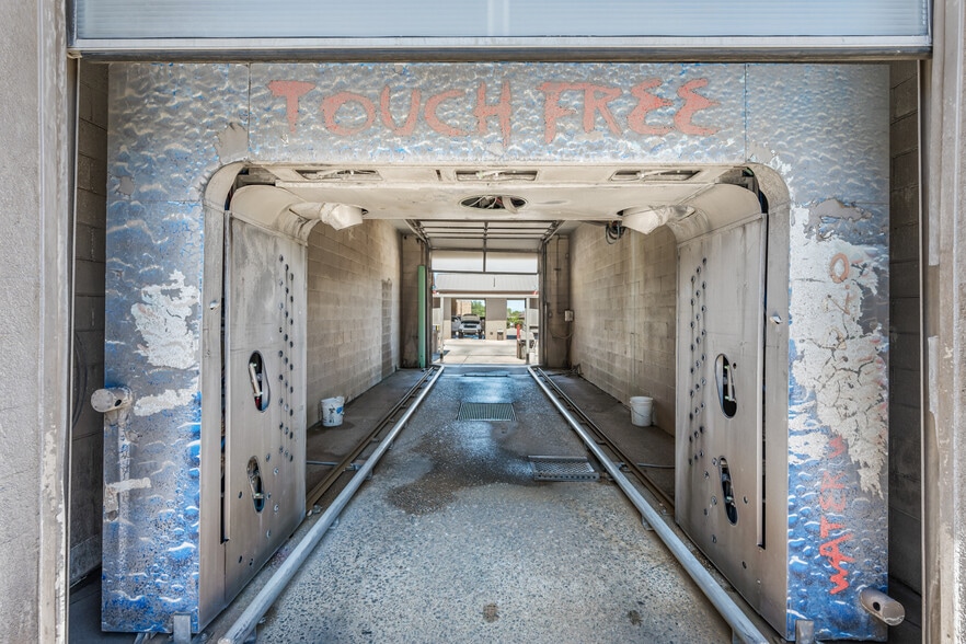 More Photos Of 3112 Willow Creek Rd, Prescott Carwash For Sale