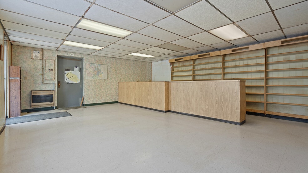 More Photos Of 1201 Oakridge Rd, Mc Donald Industrial For Sale