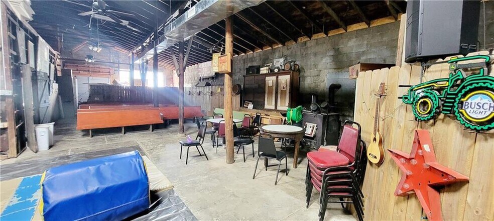 More Photos Of 86 3rd St, Moran Convenience Store For Sale