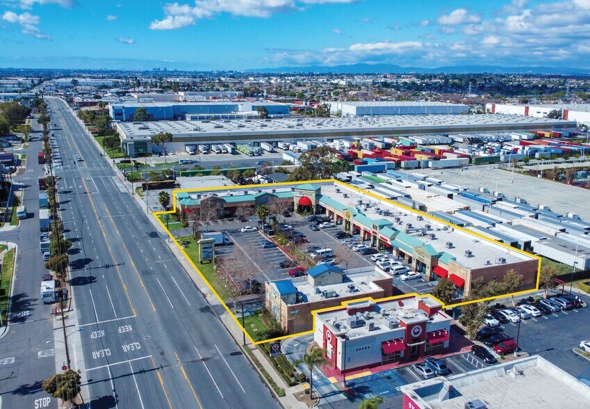 More Photos Of 2251 W Rosecrans Ave, Compton Unknown For Lease