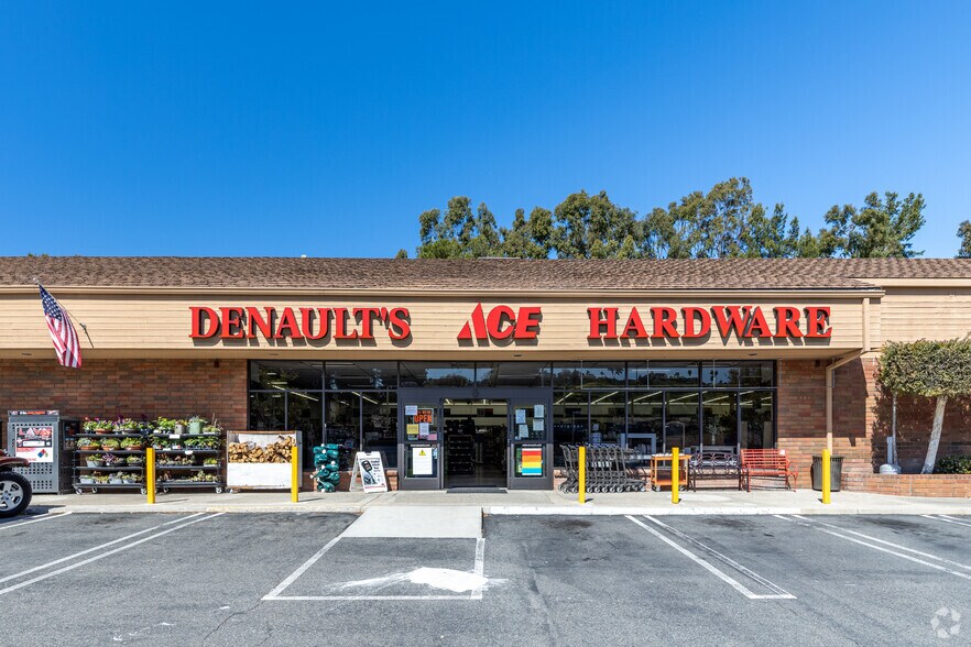 More Photos Of 30192 Town Center Dr, Laguna Niguel Drugstore For Lease