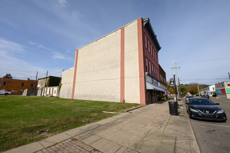 More Photos Of 57-59 Court St, Gallipolis Storefront Retail Residential For Sale