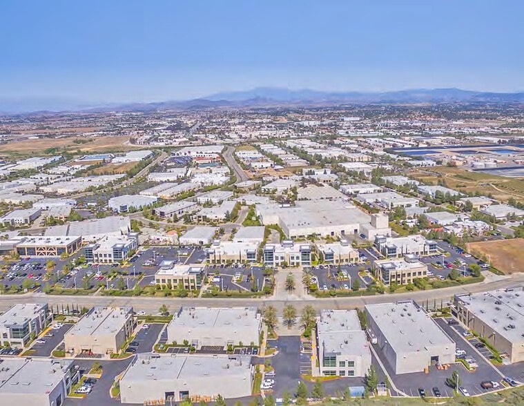 More Photos Of 27375-27381 Via Industria, Temecula Warehouse For Lease