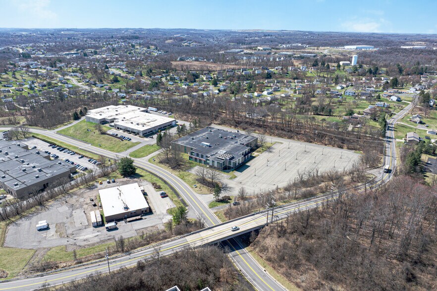 More Photos Of 173 Industry Dr, Pittsburgh Showroom For Lease