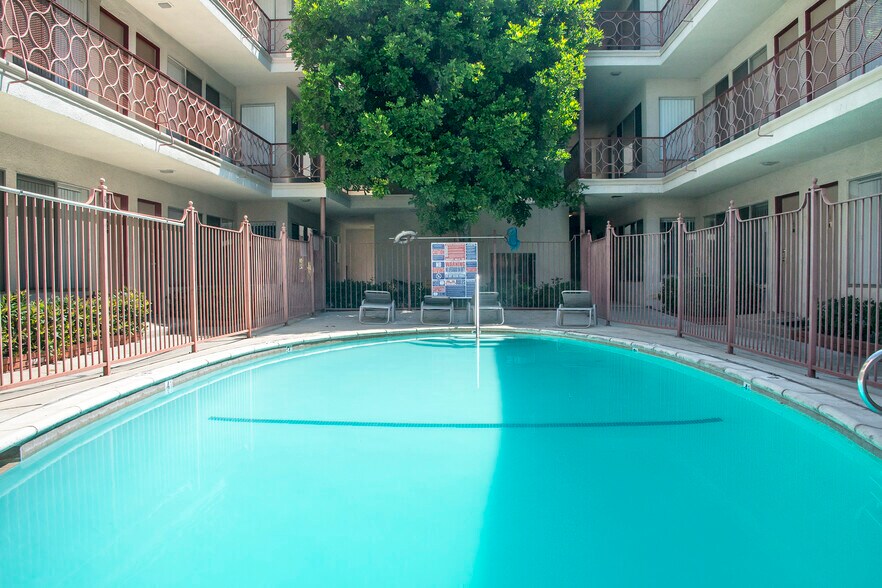 More Photos Of 195 S Wilson Ave, Pasadena Apartments For Sale