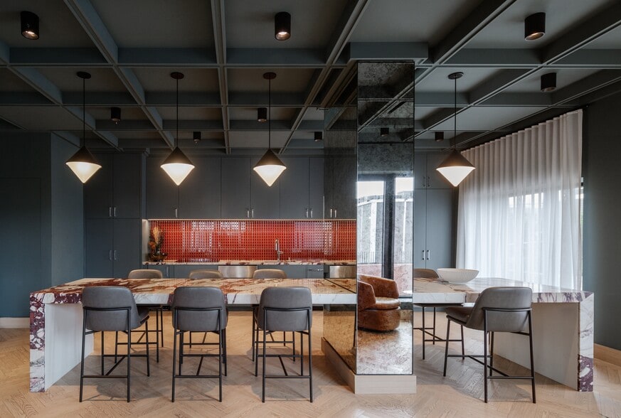 More Photos Of 1011-1023 3rd St, San Francisco Apartments For Lease