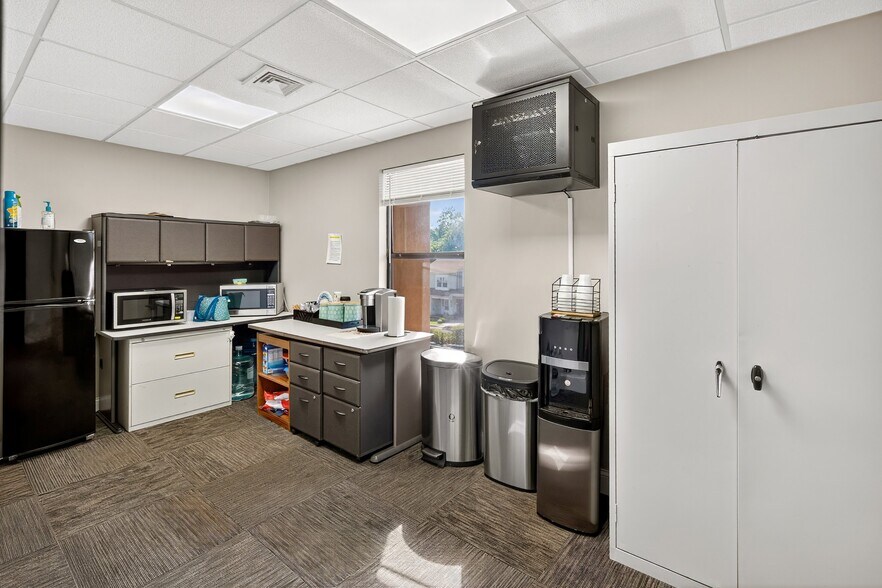 More Photos Of 228 Route 34, Old Bridge Office For Sale