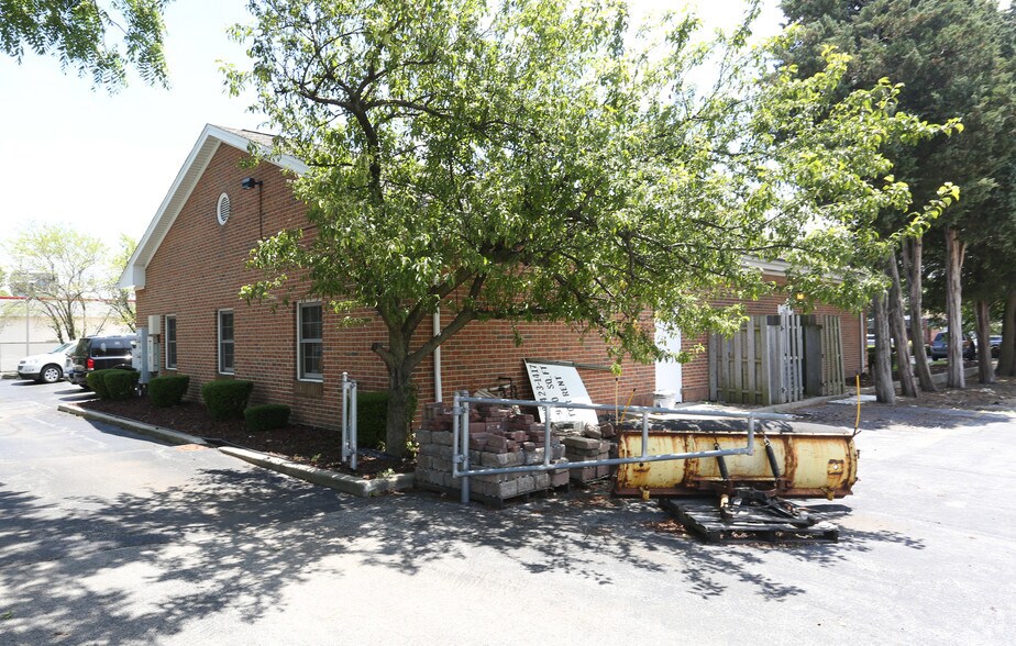 More Photos Of 7620-7632 W 159th St, Orland Park Office For Sale