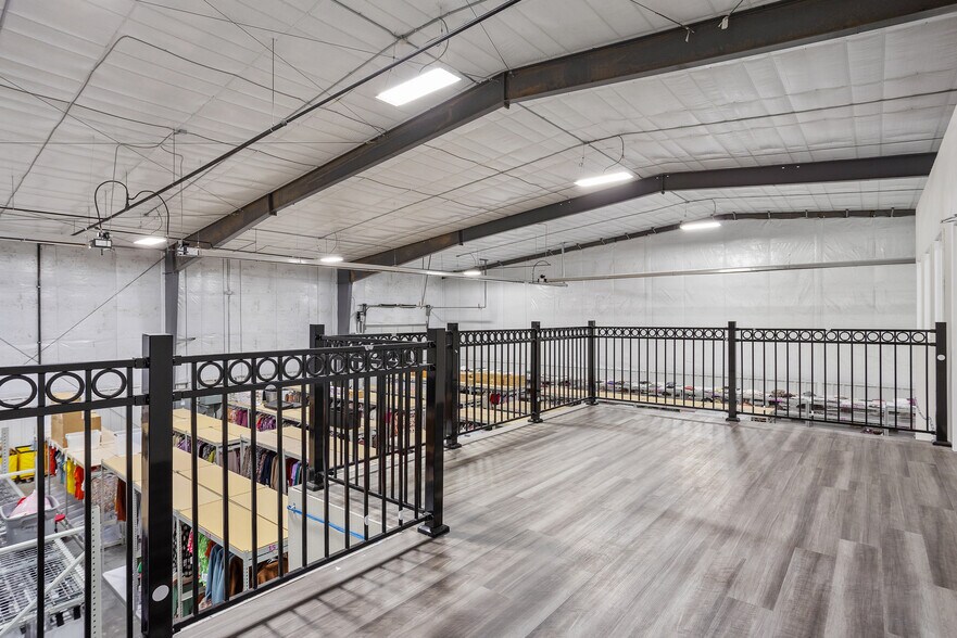 More Photos Of 2536 Old Happy Jack Rd, Cheyenne Flex For Sale