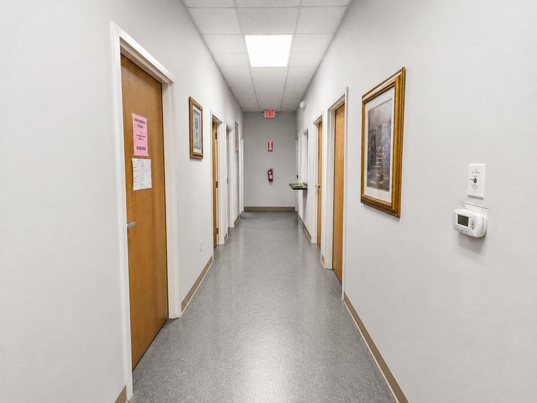 More Photos Of 1805 Milton Rd, Charlotte Medical For Lease