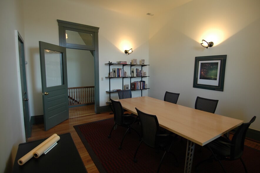 More Photos Of 3723 Pearl Rd, Cleveland Loft Creative Space For Sale