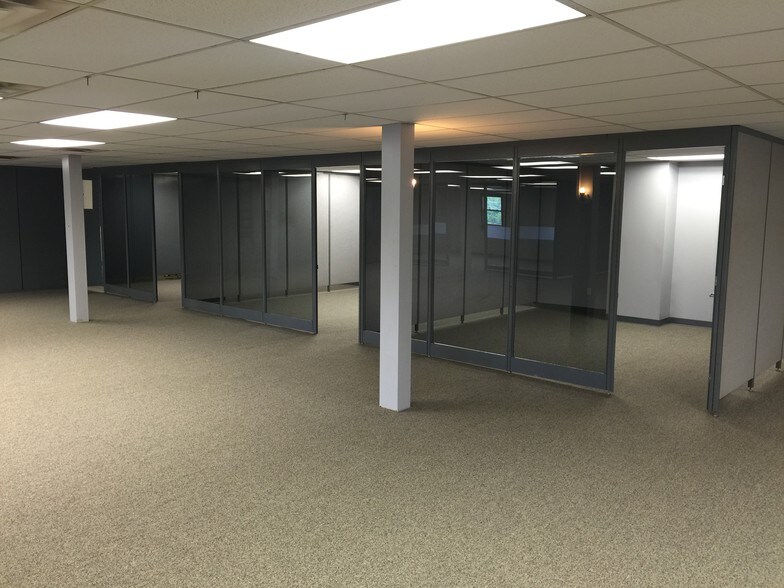 More Photos Of 154 Fairmount Ave, Jamestown Manufacturing For Sale