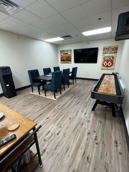 More Photos Of 3930 E Ray Rd, Phoenix Coworking Space