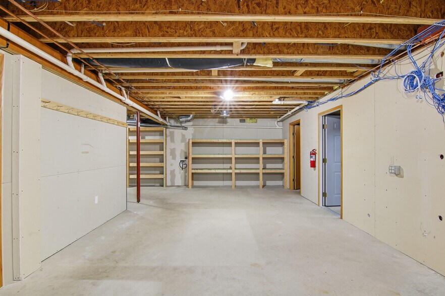 More Photos Of 1813 Wilson St, Menomonie Medical For Sale