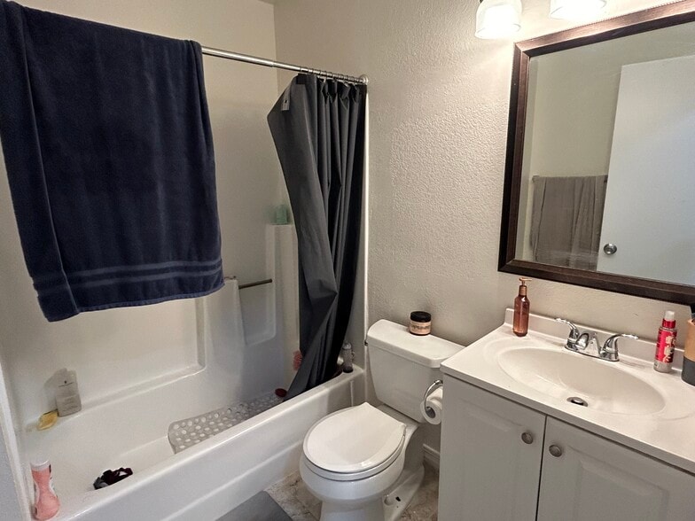 More Photos Of 19531 E Cienega Ave, Covina Apartments For Sale