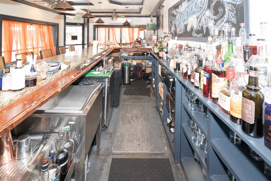 More Photos Of 3734 Fleet St, Baltimore Bar For Sale