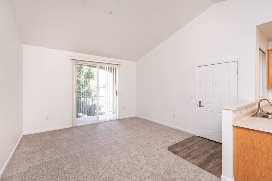 More Photos Of 4416 Precissi Ln, Stockton Apartments For Sale