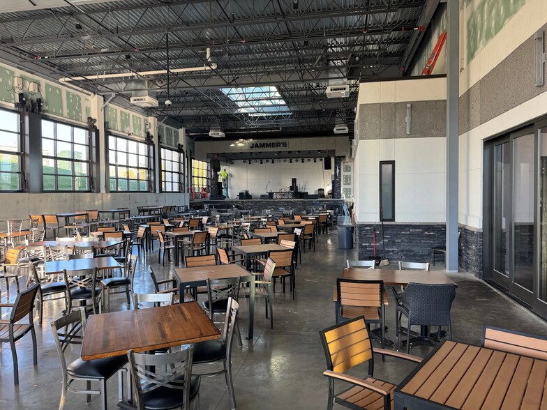 More Photos Of 3535 Walters Rd, Syracuse Restaurant For Sale