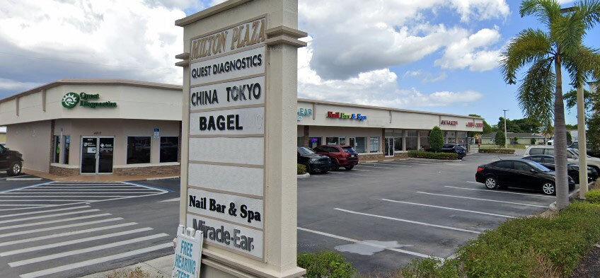 More Photos Of 1000-1016 Cape Coral Pky E, Cape Coral Supermarket For Lease