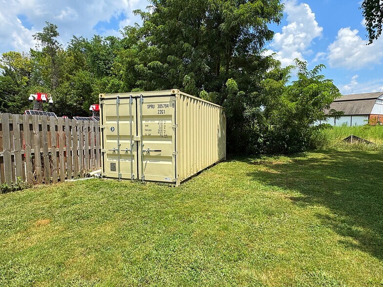 More Photos Of 1916 Jordan Ln NW, Huntsville Freestanding For Sale