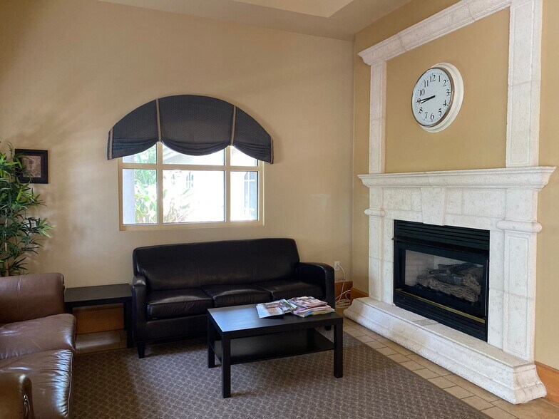 More Photos Of 14031 Del Webb Blvd, Belleview Coworking Space