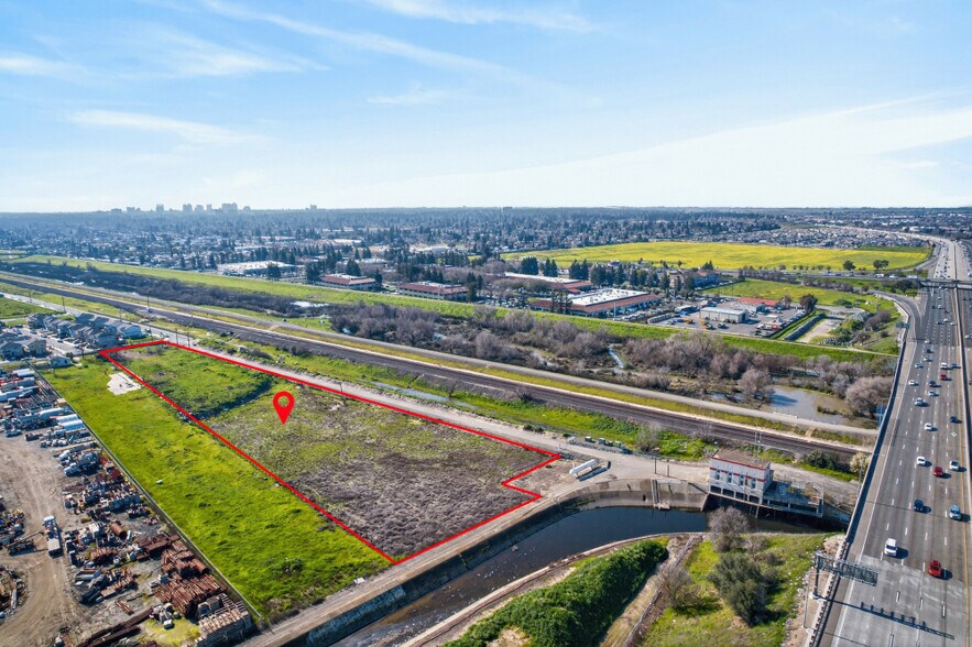 More Photos Of 7 Morrison Ave, Sacramento Land For Sale