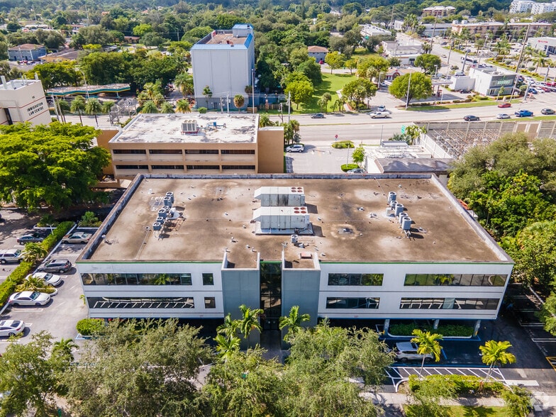 More Photos Of 150 NW 168th St, North Miami Beach Medical For Lease