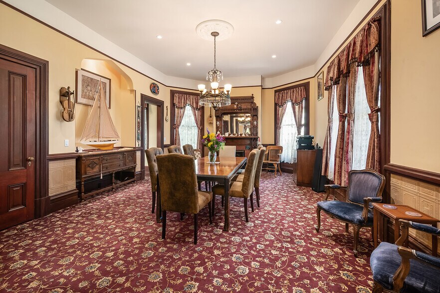 More Photos Of 333 G St, San Rafael Apartments For Sale