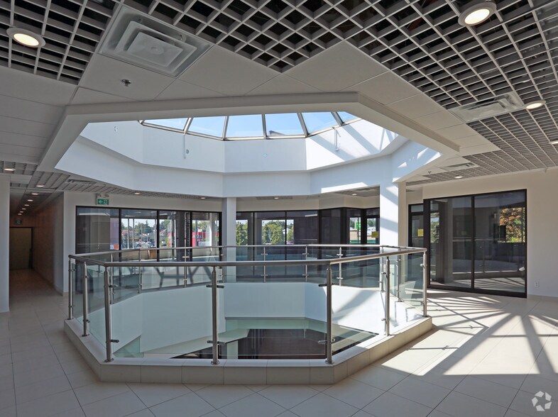 More Photos Of 2101 Brimley Rd, Toronto Office For Lease
