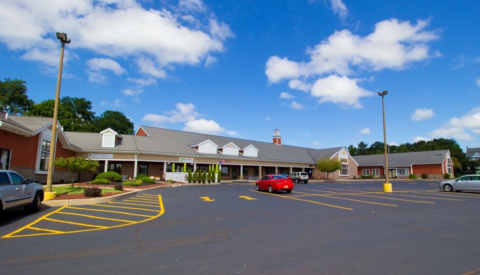 More Photos Of 42 Nichols St, Spencerport Unknown For Lease