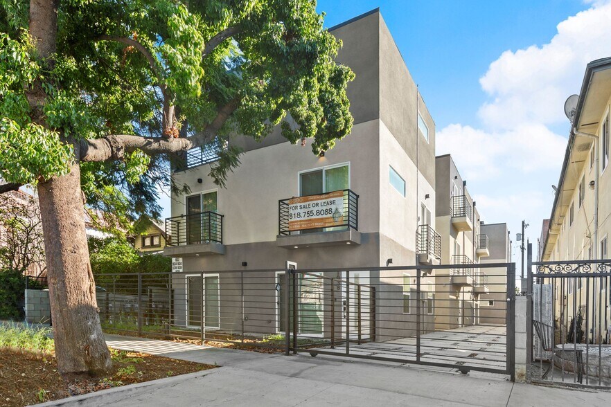 More Photos Of 1032-1038 N Oxford Ave, Los Angeles Apartments For Sale