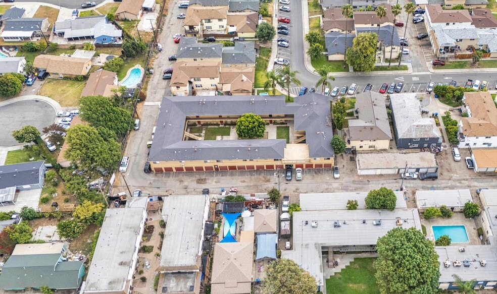 More Photos Of 383 Orchid Ln, Pomona Apartments For Sale