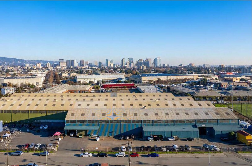 More Photos Of 1699 W Grand Ave, Oakland Manufacturing For Lease