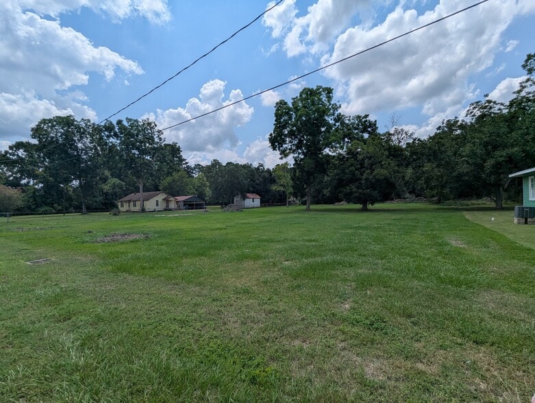 More Photos Of 4750 & 4755 BELMONT, Beaumont Land For Lease