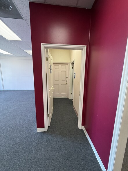 More Photos Of 3568 W 4800 S, Roy Office For Lease