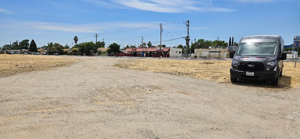 More Photos Of 4607 E. Church, Fresno Land For Sale
